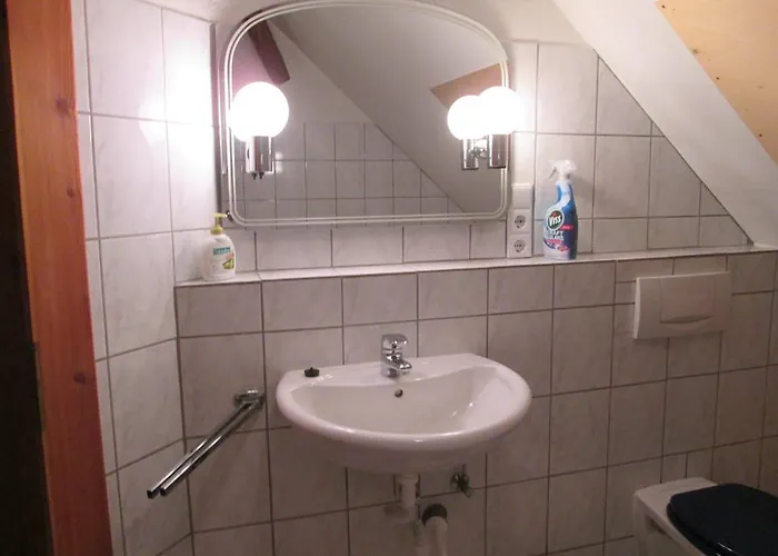 Schorfelder Hof Hotel *